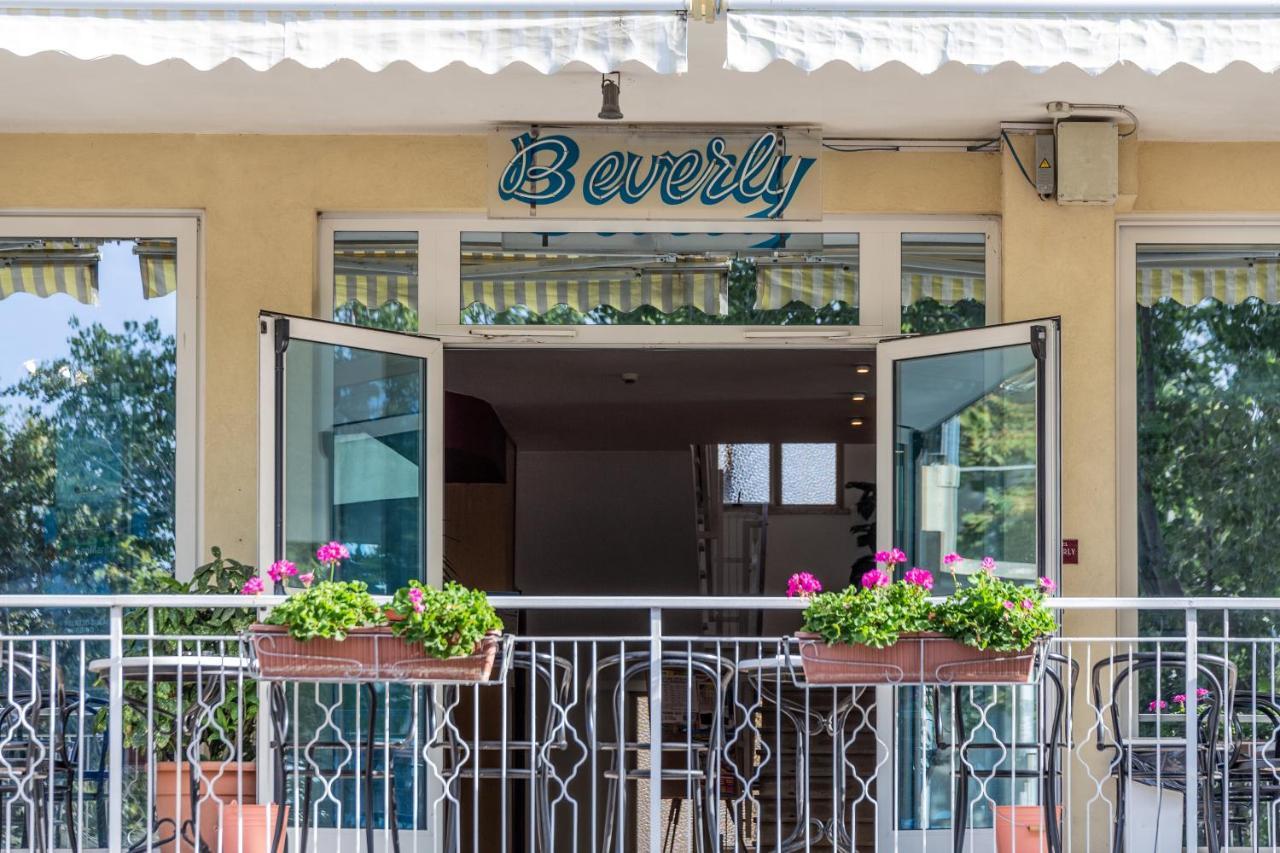Hotel Beverly Rimini Buitenkant foto